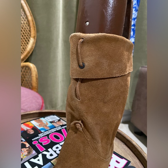 Suede Vintage Boot - Picture 3 of 9